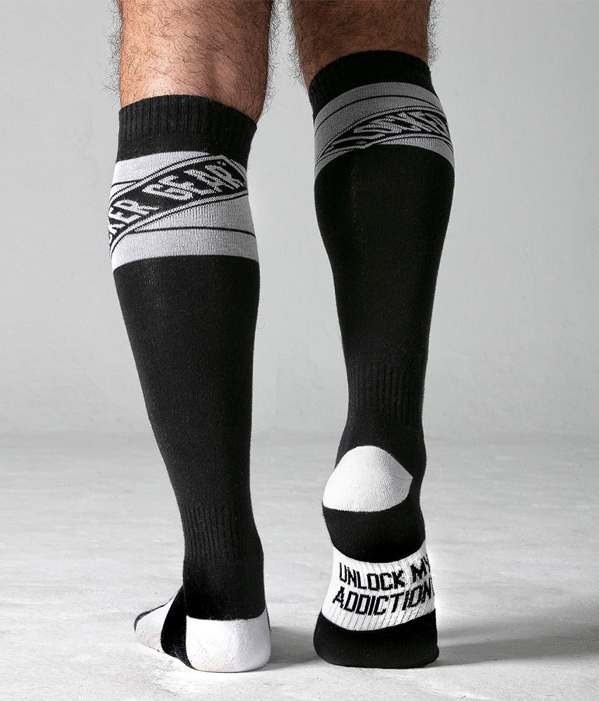 【LG】Keep Them Higher Socks